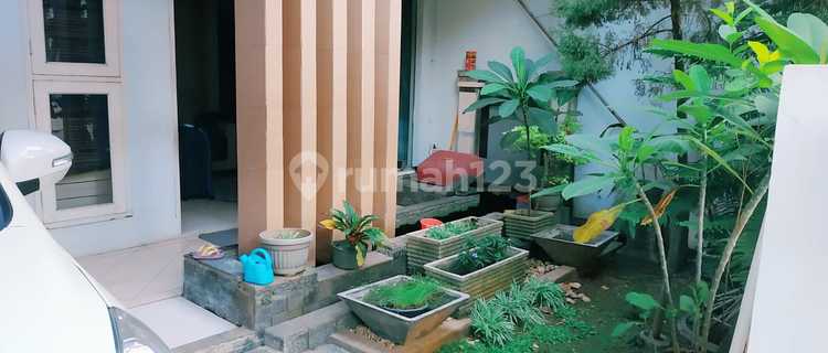 Dijual Murah Rumah Siap Huni di Grand Galaxy Bekasi 1