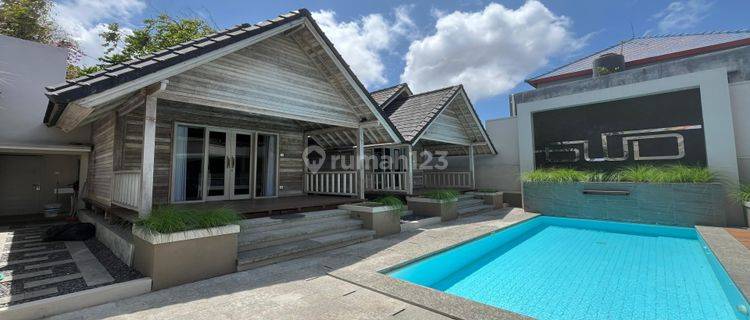 Villa 2 Bedroom With Private Pool Dekat Dalung 1