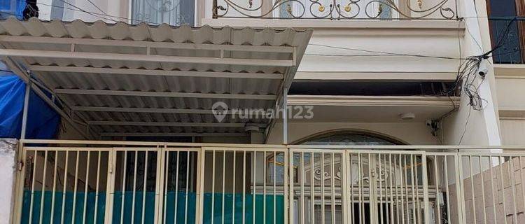 Dijual Rumah 3 Lt Angke Jaya 1