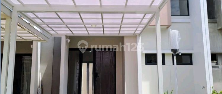 Rumah Graha Padma Full Furnished, Nyaman, Siap Huni 1