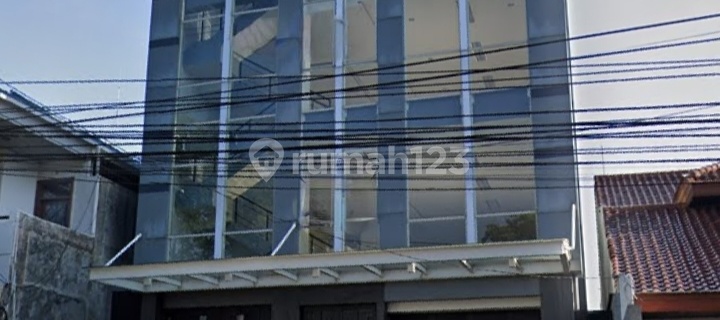 4.5-story commercial building in Central Semarang, Ready to Use, Strategic Location 1