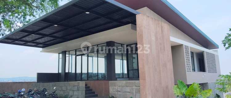 Bangunan Komersial Papandayan, untuk Resto, Cafe, Studio, Klinik 1