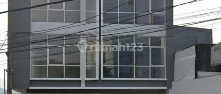 Ruko 3 Lantai di Ungaran, Jalan Raya Strategis, Siap Pakai 1