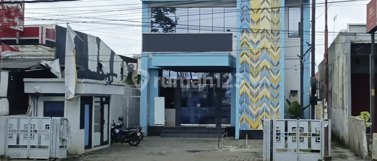 Commercial building on Ungaran main road, Ready to use, Strategic location. 1