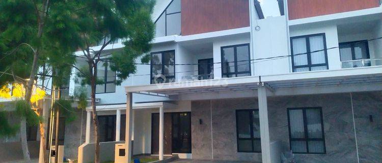 Rumah Tipe Baru 3 Lantai Di Kedaton Bsb City Semi Furnished Bagus 1