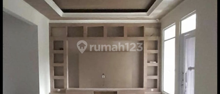 Move-in Ready Safe and Comfortable Home in Complex S9430 1