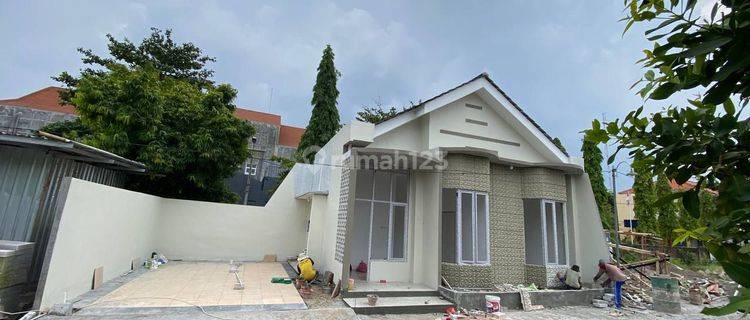 Rumah modern siap huni di pedurungan Semarang  1