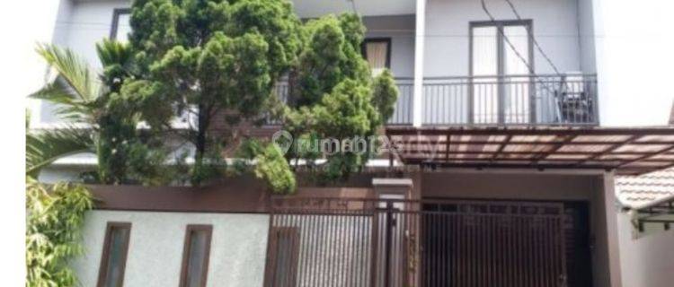 Di Jual Rumah Bagus 2 Lantai Area Perumahan Kota Legenda, Bekasi l(LN) 1