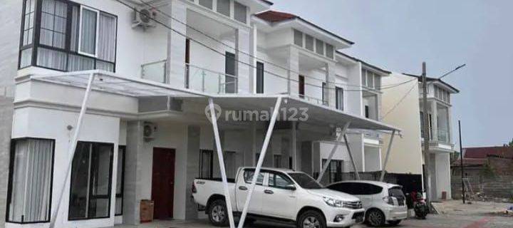 Rumah 2 Lantai Siap Huni Di Perintis Kemerdekaan  1