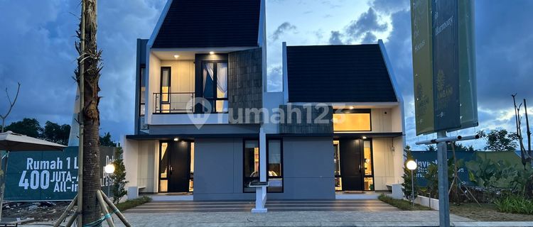 2-Story House Near Sultan Hasanuddin Airport Maros Makassar 1