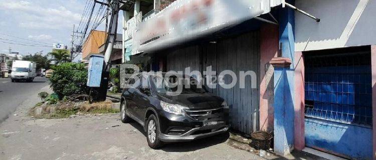 GROGOL, SUKOHARJO, TANAH PLUS RUMAH DENGAN LOKASI PINGGIR JALAN RAYA, SANGAT STRATEGIS DAN RAMAI, COCOK UNTUK DI JADIKAN GUDANG, BENGKEL, DAN USAHA LAINNYA. 1