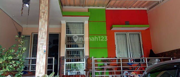 Rumah 2 Lantai di Palem Semi Karawaci, Tangerang 1