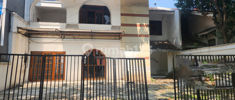 House for Business Space and Office @Kebayoran Baru 1