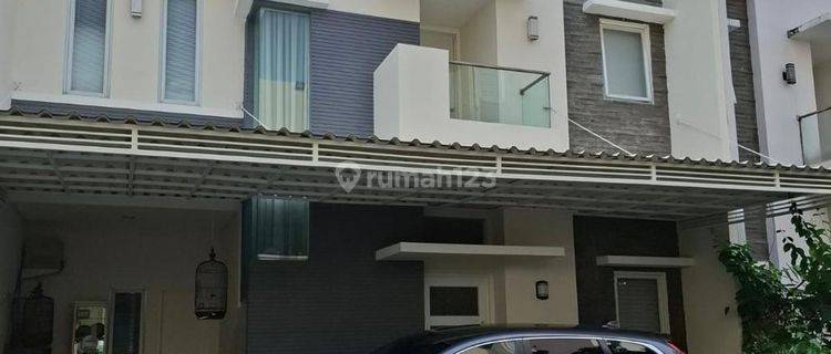 Rumah Cantik 2 Lantai dalam Cluster dekat Fasilitas Bintaro Jaya 1