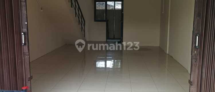 Ready-to-Use Shop House with Strategic Location by the Main Road @Graha Raya, South Tangerang 1