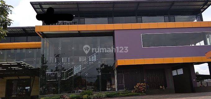 Kantor + Gudang Strategis di Mainroad Jendral Amir Machmud Cimahi 1