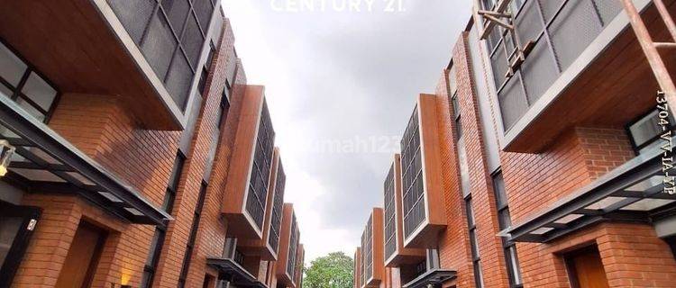 Nivara Resort Townhouse Kemang BRANDNEW EXCLUSIVE TOWN HOUSE  1