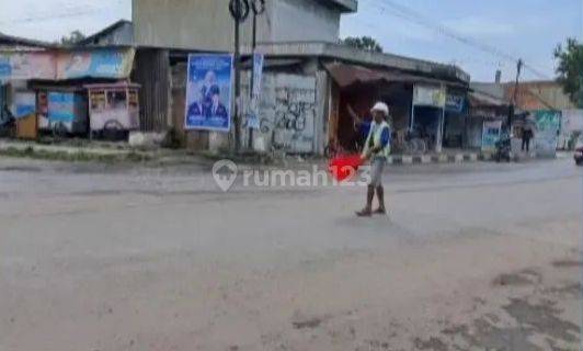 Ruang Usaha Strategis di Pusat Kota Kadipaten Majalengka 1