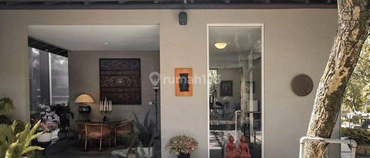 Jarang Ada Rumah Cafe di Pondok Hijau Bandung  1