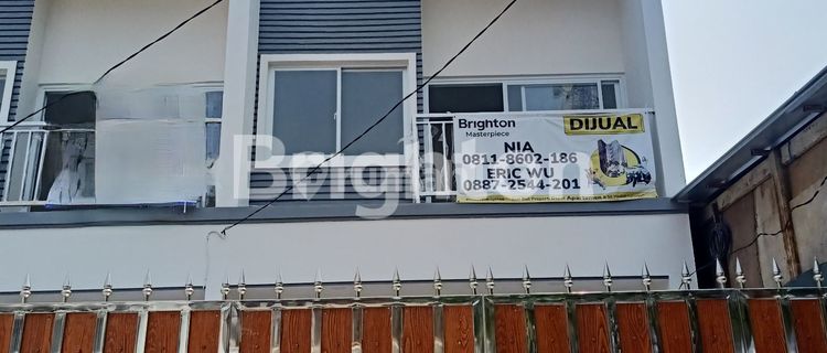 New 3-Story House Villa Kapuk Mas Vikamas North Jakarta 1