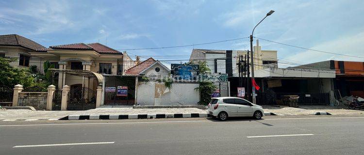 DISEWAKAN RUMAH BISA DIJADIKAN TEMPAT USAHA DI JLN HASANUDIN SEMARANG 1