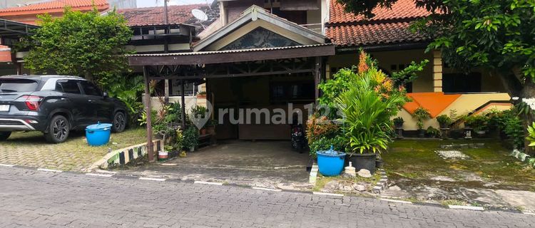 Rumah Dekat Pusat Kota Semarang Bebas Banjir 1