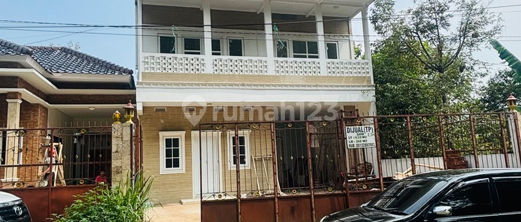 Dijual Rumah Bagus 2 Lantai Dekat Kampus Unnes Semarang 1