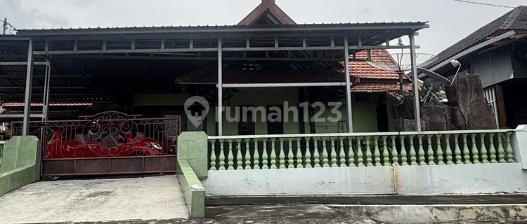 Dijual Rumah Dekat Pusat Kota Semarang  1