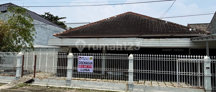 For Rent: House Near Access to Airport and Favorite Schools in Semarang 1