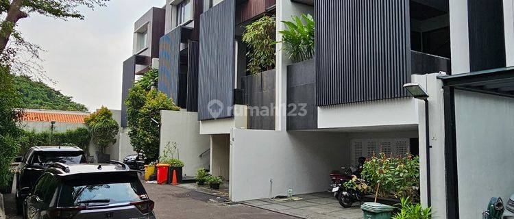 Rumah Modern Townhouse Siap Huni Di Cilandak Dekat Cipete Jakarta Selatan 1