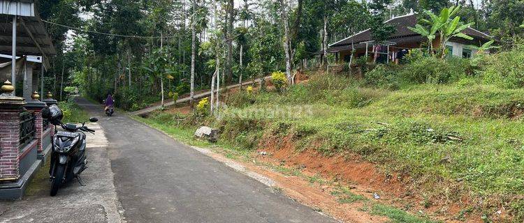 Tanah Siap Bangun Villa Barat Pasar Karangpandan  1