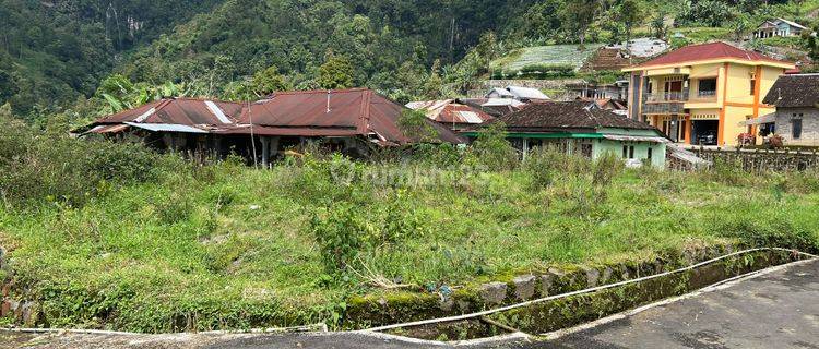 Tanah Wisata 200Jt Timur Jembatan Kaca Kemuning Karanganyar  1