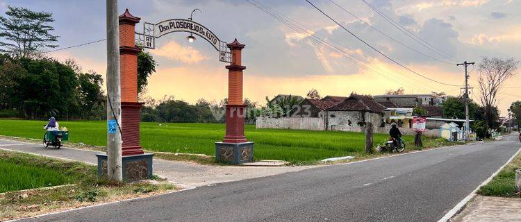 Tanah Datar Kawasan Bisnis Kerjo Kemuning Karanganyar  1