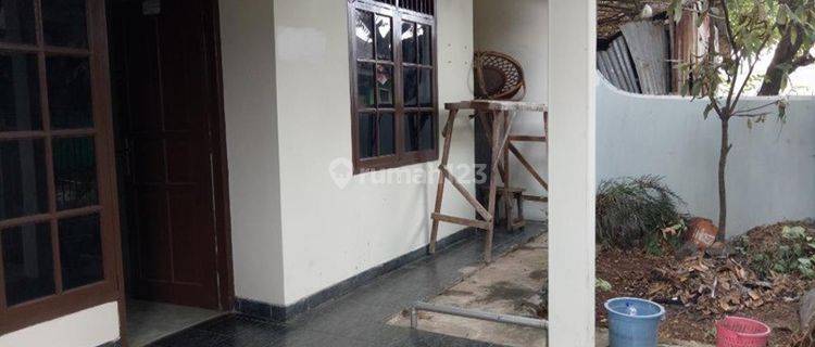 Rumah 1.5Lt, Butuh Renovasi, Jalan Ramai Penduduk Dan Sangat Cocok Dibangun Untuk Usaha Dagang, Warung Dll..  1