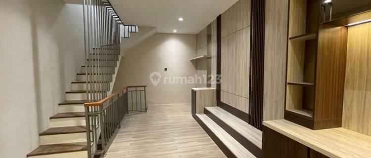 Rumah Full Furnish Jingganagara KBP 1