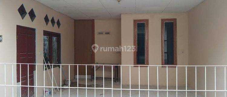 Rumah SHM Bagus Barat di sewakan 1