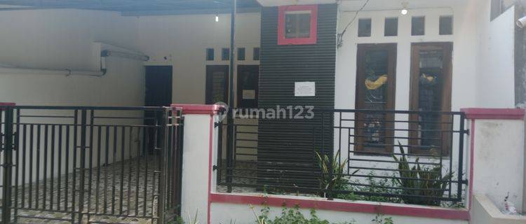 Rumah Di Sewa Di Harapan Indah 1, Bekasi 1