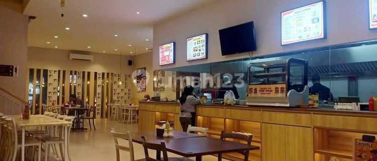 Strategic Location Ready-to-Use 2-Story Shop House in Jatiwaringin, Bekasi 1