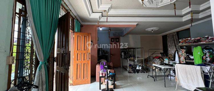 Dijual Rumah 3 Lantai di Kemayoran, Jakarta Pusat 1