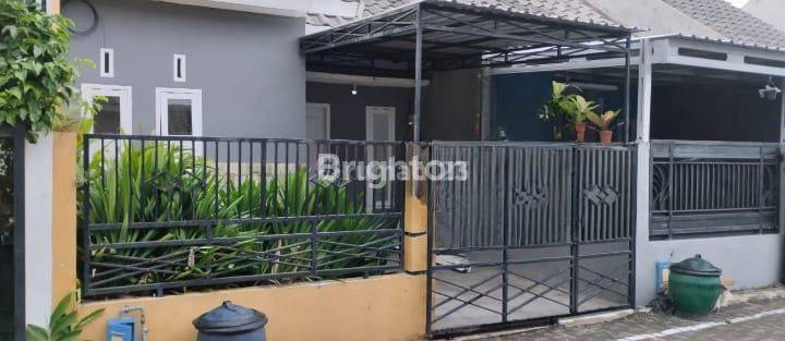 Rumah siap huni dengan keamanan one gate system di Perumahan Bandulan 1