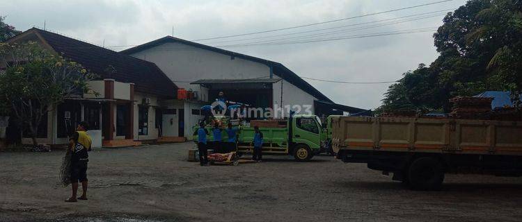 Gudang Di purwokerto Siap pakai ,Jalan akses Kontainer 1