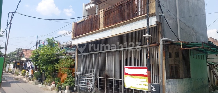 Rumah 2 Lantai di wilayah yang nyaman daerah Gayamsari, Semarang 1