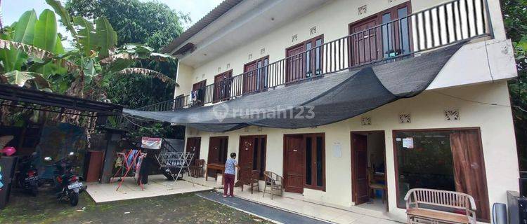 Kost SHM Dekat Kampus Perum Emerald, Sleman 1