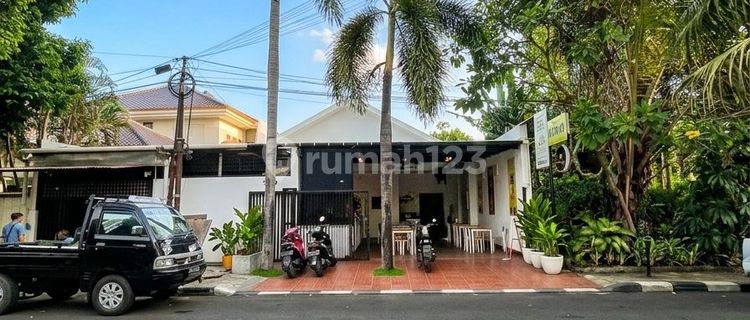 Boulevard Protocol House can be used for Business in Rawamangun 1