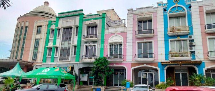 Rumah Kantor di Kawasan Pusat Bisnis Komersial Dan Perdangan Jl. Juanda Depok 1