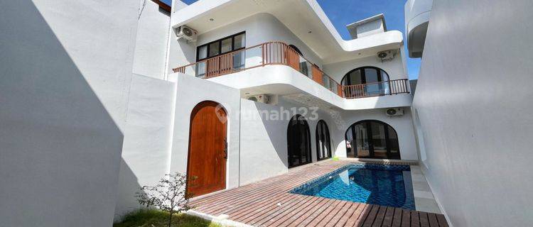 Yearly Rental Ocean View Villa In Nusa Dua 1