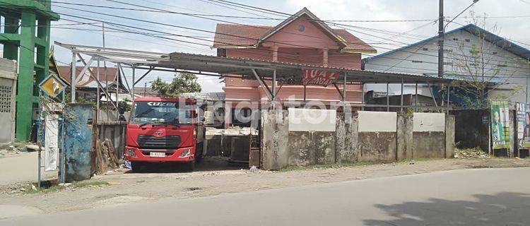 Gudang Siap Pakai di Ir. Sutami Makassar 1