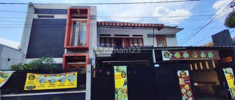Rumah 2 Lantai Bagus di daerah sayap supratman 1