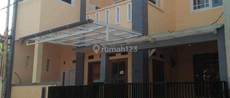 Rumah 2 Lantai Dalam Komplek Unfurnished Di Cimahi 1