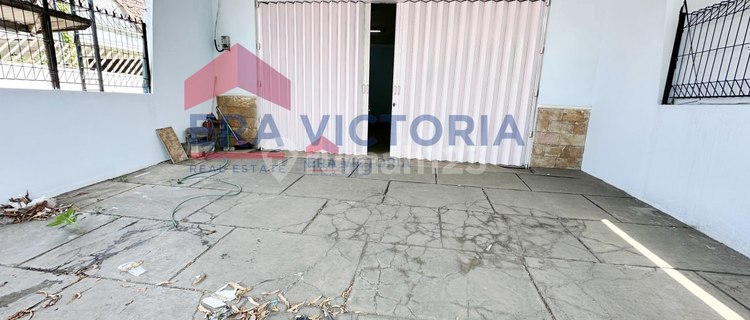 Shop House in a Populated Area Near Bunul Market, Lavalette Hospital, Rampal Field, Malang City, Suitable for All Types of Businesses 1